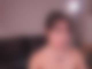 Live cam show with GigiLee - Handjob on fapnchat