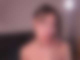 Live cam show with GigiLee - Seduction on fuklive.com