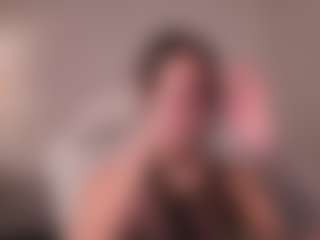 Live cam show with GigiLee - Asian Big Ass on sexylive.show
