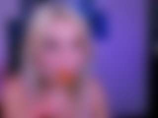 Live cam show with blondie-melisa - Nora on pussylord.com