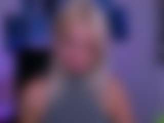 Live cam show with blondie-melisa - Gray Eyes on milfzrlive.com