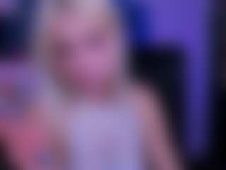 Live cam show with blondie-melisa - Bikini on Camsoda