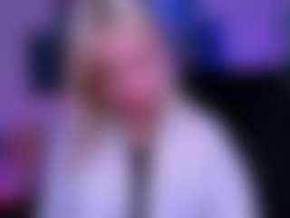 Live cam show with blondie-melisa - Blonde Hair on Free Soda