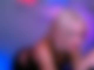 Live cam show with blondie-melisa - Blonde Hair on Camsoda