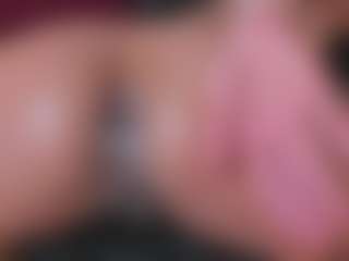 nataliacollislim's Live Sex Cam Show