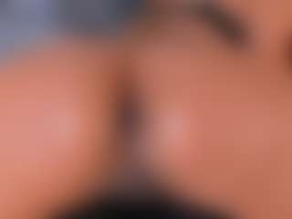 nataliacollislim's Live Sex Cam Show