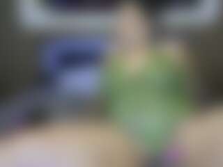 AprilTooMuch's Live Sex Cam Show