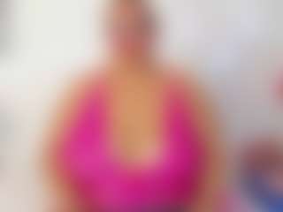 Live cam show with salome - Granny on mypornchat.com