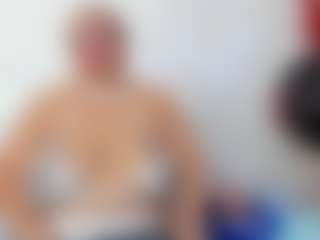 Live cam show with salome - Brown Hair on Hubzter Live