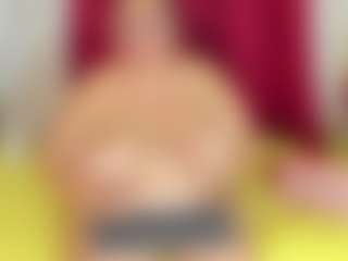 Live cam show with salome - Brown Eyes Mature on Dare Cams