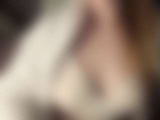 Hornyyyyyy.Wet.Voyeur.Momyyyy MILF webcam performer live streaming