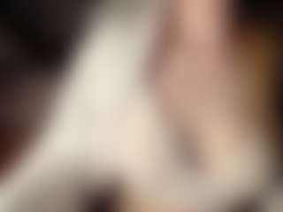 Live-Cam-Show mit Hornyyyyyy.Wet.Voyeur.Momyyyy - Bikini auf Camsoda