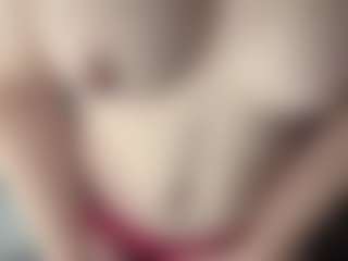 Hornyyyyyy.Wet.Voyeur.Momyyyy's Live Sex Cam Show