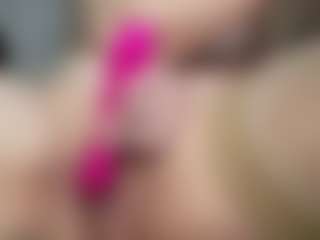 Show de cam sexual en vivo de Hornyyyyyy.Wet.Voyeur.Momyyyy