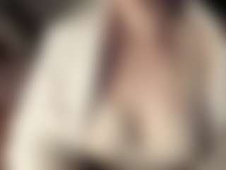 Hornyyyyyy.Wet.Voyeur.Momyyyy's Live Sex Cam Show