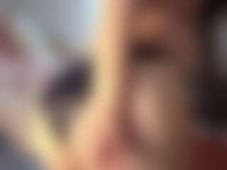 Live cam show with Hornyyyyyy.Wet.Voyeur.Momyyyy - Petite MILF on hotwifechat.live