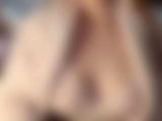 Live cam show with Hornyyyyyy.Wet.Voyeur.Momyyyy - Petite MILF on Camsoda.co