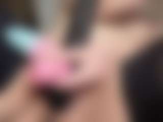 Live cam show with Hornyyyyyy.Wet.Voyeur.Momyyyy - Drinking on xDating