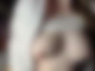 Live cam show with Hornyyyyyy.Wet.Voyeur.Momyyyy - Petite on Camsoda