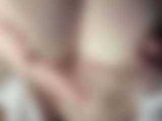 Live cam show with Hornyyyyyy.Wet.Voyeur.Momyyyy - Amateur on Camsoda
