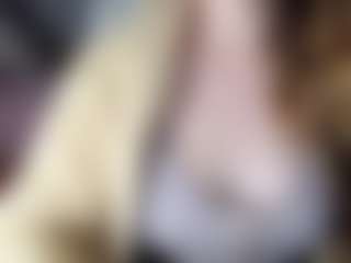 Hornyyyyyy.Wet.Voyeur.Momyyyy's Live Sex Cam Show