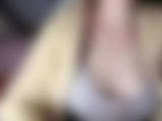 Hornyyyyyy.Wet.Voyeur.Momyyyy