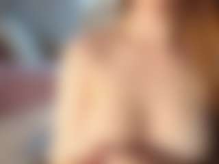Hornyyyyyy.Wet.Voyeur.Momyyyy's Live Sex Cam Show