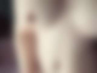 Live cam show with Hornyyyyyy.Wet.Voyeur.Momyyyy - Petite MILF on Livezox