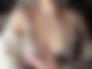 Hornyyyyyy.Wet.Voyeur.Momyyyy's Live Sex Cam Show