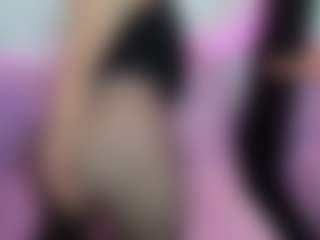 blonde-mature's Live Sex Cam Show