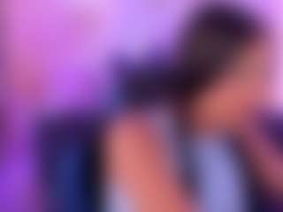 Live cam show with camilaa-harper - Smoking on Camsoda