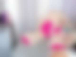 Live cam show with Danieladollts - Asian on Hubzter Live