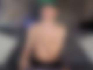Live cam show with David-laidd - Smoking on Camsoda