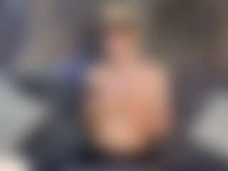 Live cam show with David-laidd - English on Soda Cam