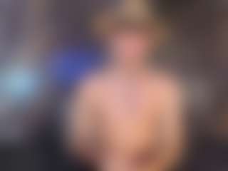 Live cam show with David-laidd - Facial on Camsoda