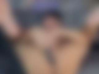 Live cam show with David-laidd - Orgasm on milfzrlive.com