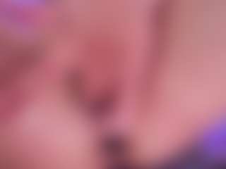 Live cam show with Marry-Cordy - Asian MILF on Camsoda