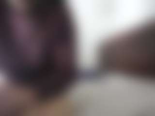 Live cam show with stephybrowm7 - Living Room on x69.live