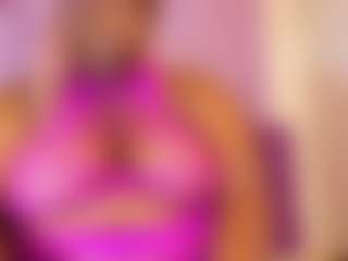 Black-pussydoll's Live Sex Cam Show