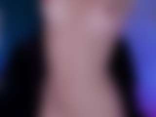 Live cam show with CherryModel - Nipple Piercings on crypto-cams