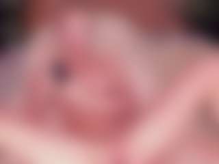 Live cam show with CherryModel - Green Eyes on SpunkLive
