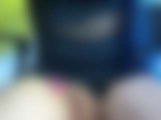 Live cam show with HeidySumers - Spank on camwithhim.com
