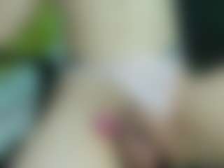 Spettacolo in cam dal vivo con HeidySumers - Drinking su Camsoda