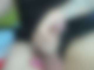 Live cam show with HeidySumers - Lean on Camsoda