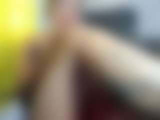 Live cam show with HeidySumers - Lean on Cam Slut