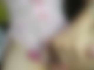 Live cam show with HeidySumers - Smoking on Camsoda