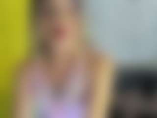 Live cam show with HeidySumers - Blonde Hair on Camsoda