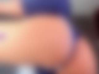 Live cam show with Ethaan cox - Average on Camsoda