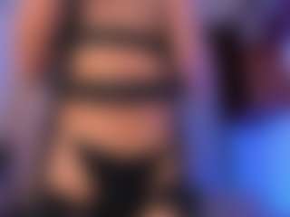 Live cam show with Ethaan cox - Car on livesuperchat.net
