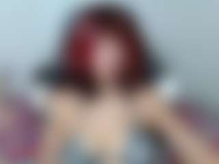 Live cam show with Kataleya - Big Clit on Livezox